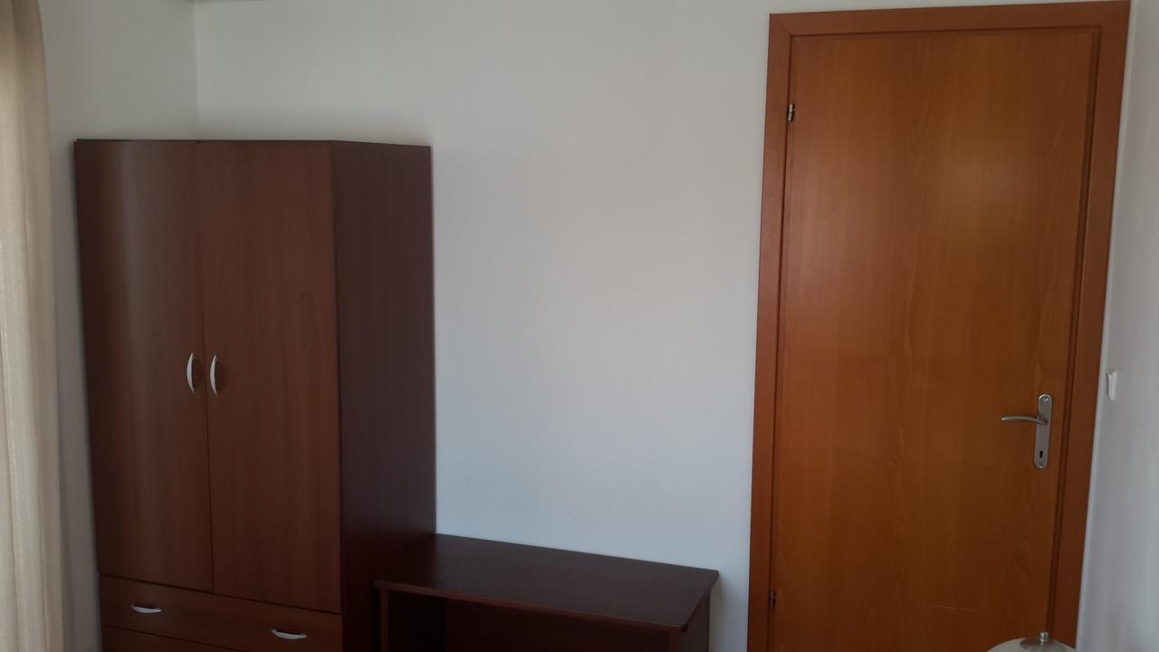 Irini Apartments Keramotí Kültér fotó